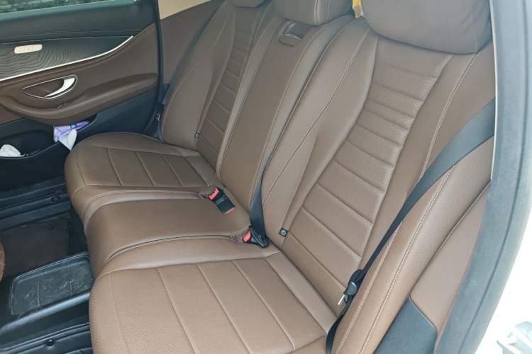Used Mercedes-Benz E-Class 2019 E 200 L Sport Edition Left Rear Seat
