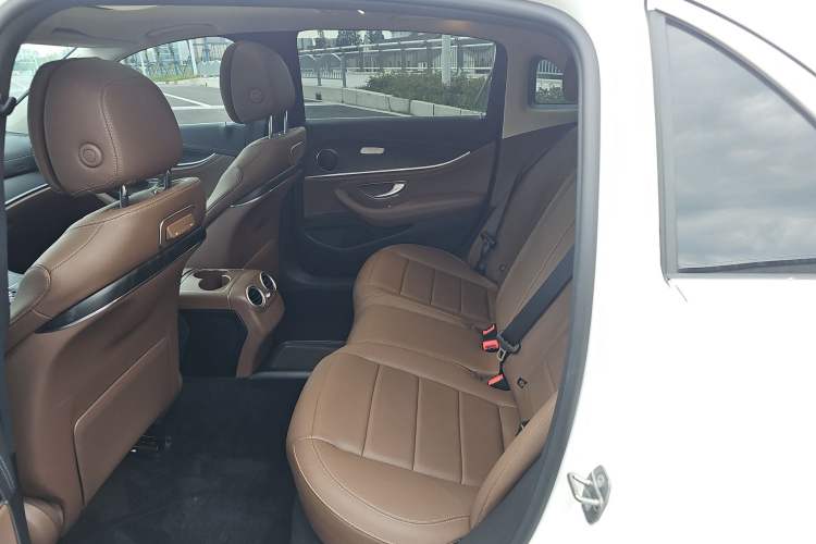 Used Mercedes-Benz E-Class 2019 Restyled E 300 L Sporty and Stylish Edition Left Rear Seat