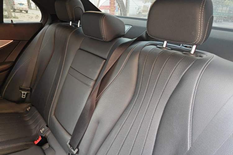 Used Mercedes-Benz E-Class 2019 E 260 Sport Edition Left Rear Seat