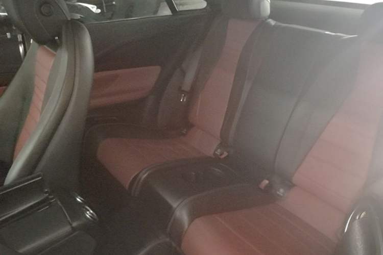 Used Mercedes-Benz E-Class 2019 E 200 Coupe Left Rear Seat