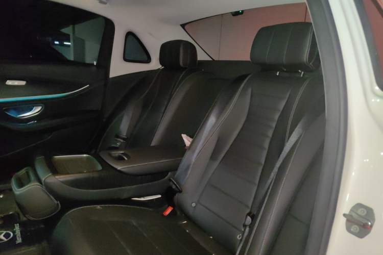 Used Mercedes-Benz E-Class 2019 E 200 L Sport 4MATIC Left Rear Seat