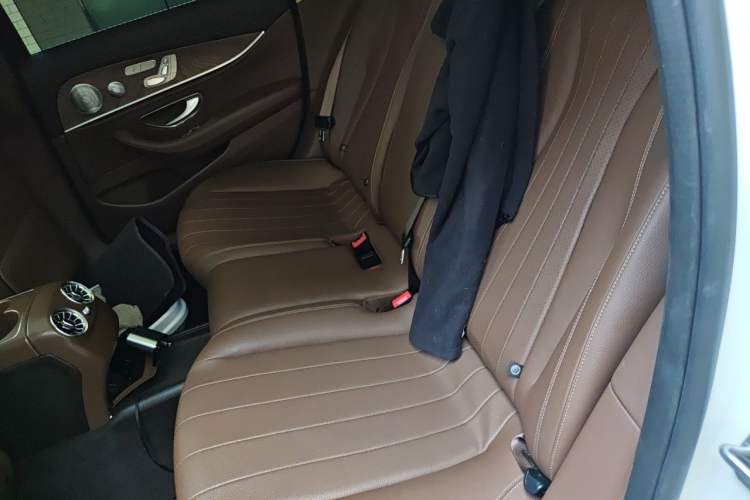 Used Mercedes-Benz E-Class 2019 Restyled E 300 L Luxury Edition Left Rear Seat