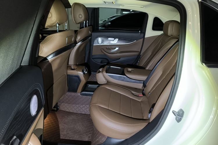 Used Mercedes-Benz E-Class 2019 E 300 L Sport Luxury Edition Left Rear Seat