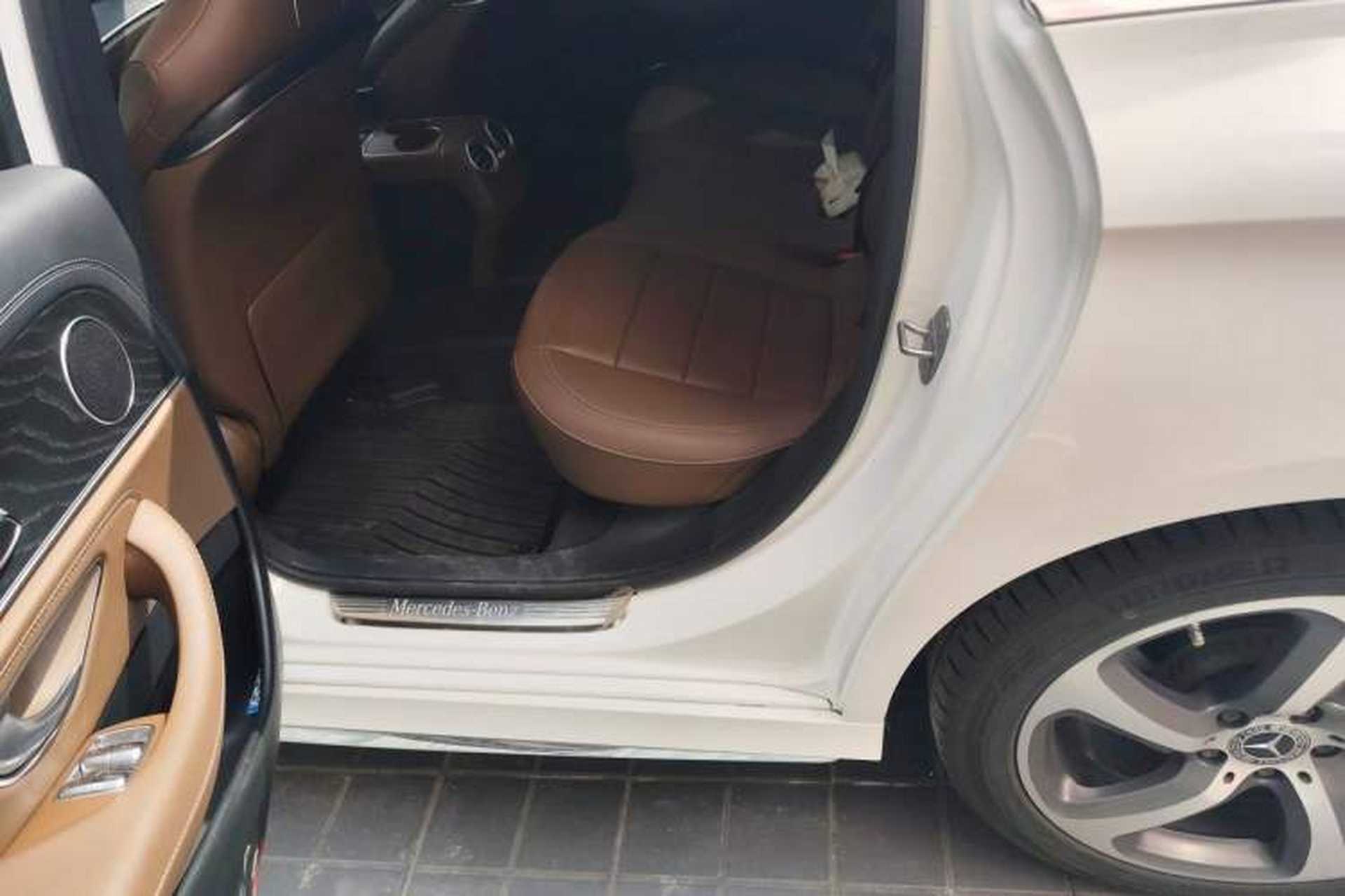 Used Mercedes-Benz E-Class 2019 E 300 L Sport Luxury Edition Left Rear Seat