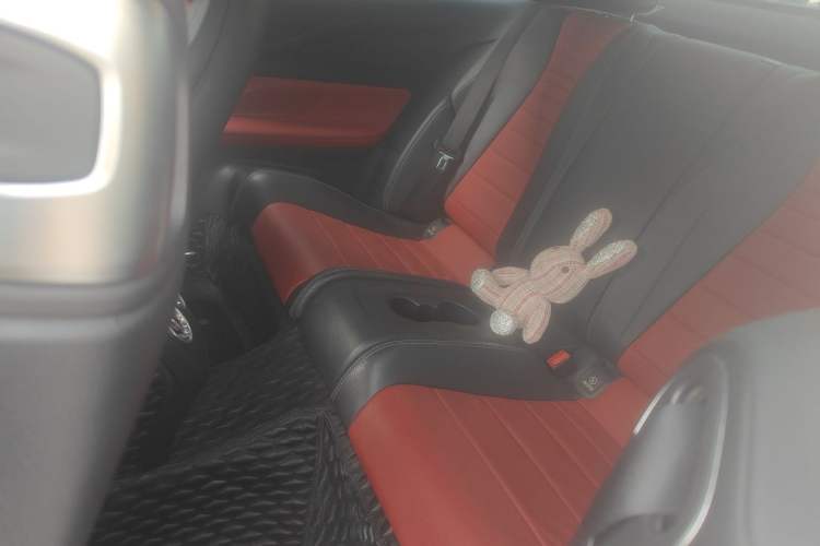 Used Mercedes-Benz E-Class 2019 E 200 Coupe Left Rear Seat