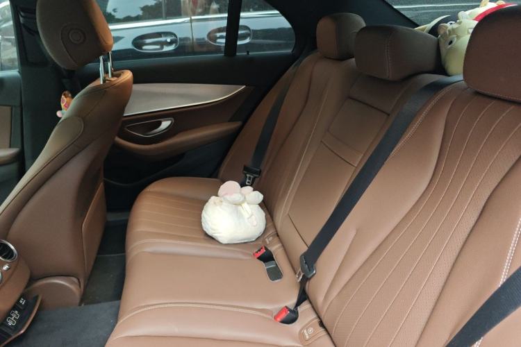 Used Mercedes-Benz E-Class 2019 E 260 Sport Edition Left Rear Seat