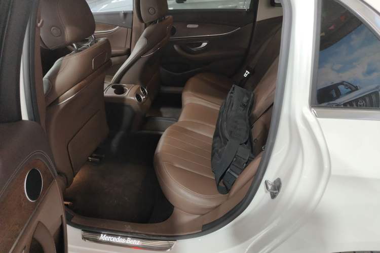 Used Mercedes-Benz E-Class 2019 E 200 L Left Rear Seat