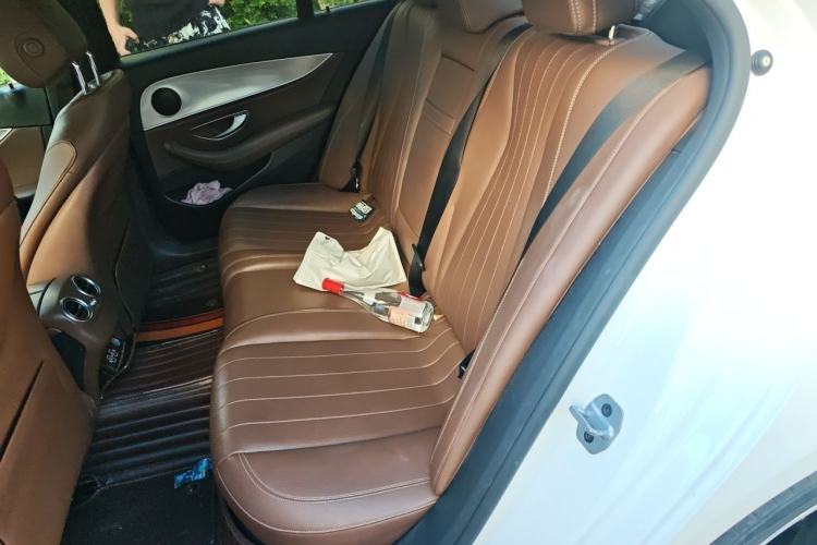 Used Mercedes-Benz E-Class 2019 E 260 Sport Edition 4MATIC Left Rear Seat