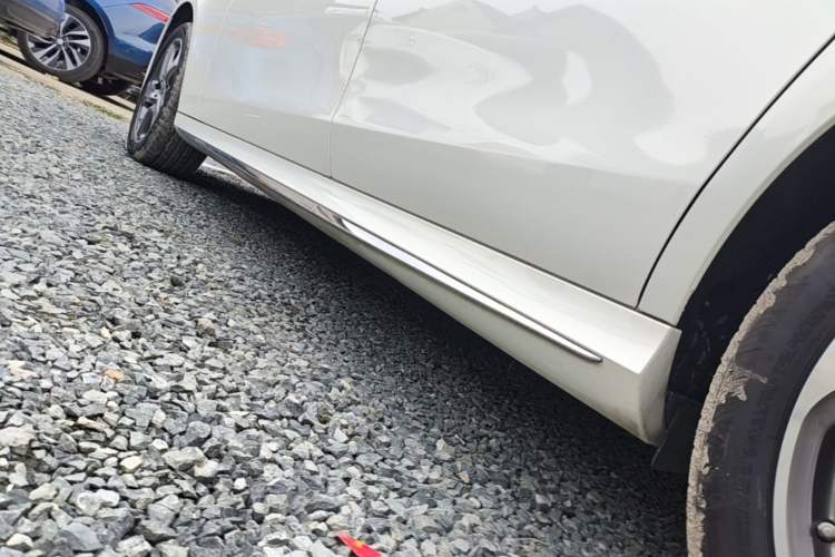 Used Mercedes-Benz E-Class 2019 Restyled E 300 L Sporty and Stylish Edition Left Side Sill