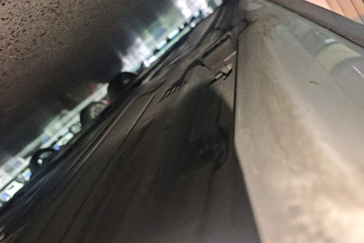 Used Mercedes-Benz E-Class 2019 E 260 L Sport Edition Left Side Sill