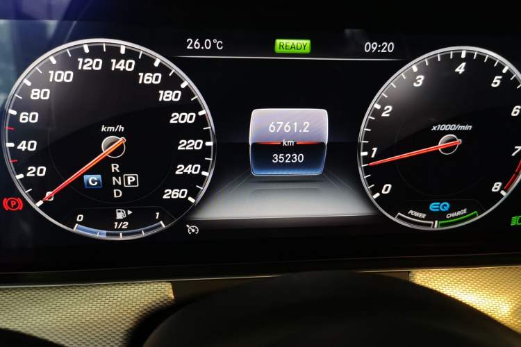 Used Mercedes-Benz E-Class 2019 E 260 Sport Edition Odometer Close Up