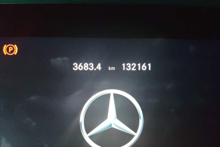 Used Mercedes-Benz E-Class 2019 E 260 Sport Edition Odometer Close Up
