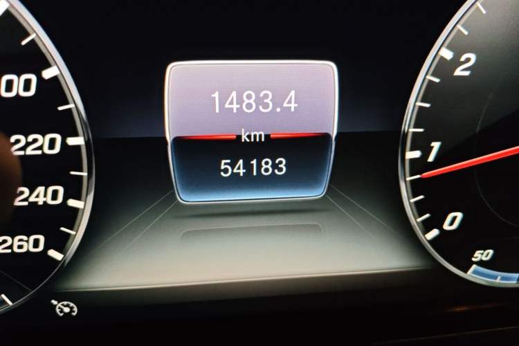 Used Mercedes-Benz E-Class 2019 Restyled E 300 L Sporty and Stylish Edition Odometer Close Up