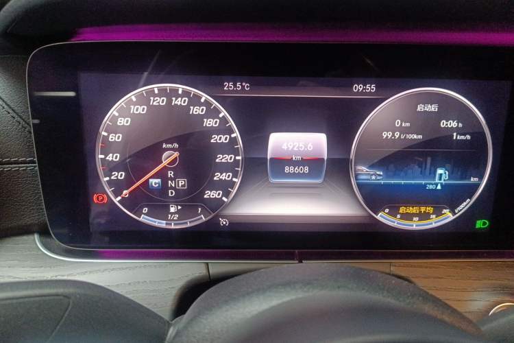 Used Mercedes-Benz E-Class 2019 Restyled E 300 L Sport Luxury Edition Odometer Close Up