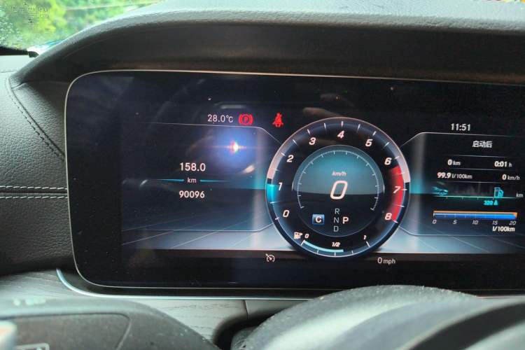 Used Mercedes-Benz E-Class 2019 Restyled E 300 L Sporty and Stylish Edition Odometer Close Up
