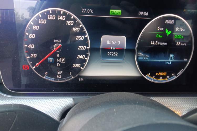 Used Mercedes-Benz E-Class 2019 E 260 Sport Edition Odometer Close Up