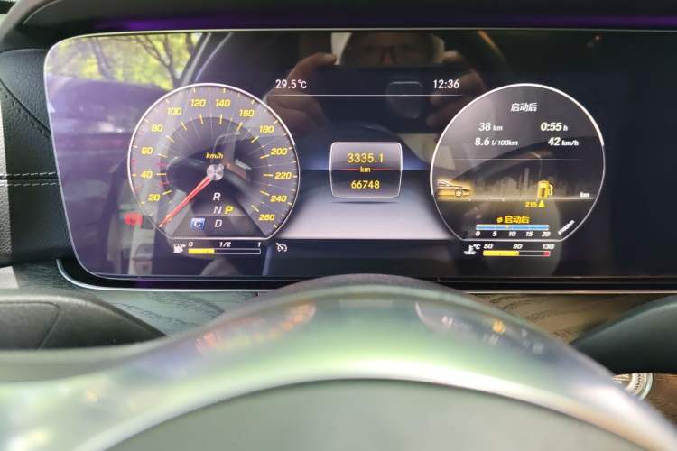 Used Mercedes-Benz E-Class 2019 Restyled E 300 L Sport Luxury Edition Odometer Close Up