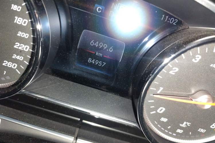 Used Mercedes-Benz E-Class 2019 E 200 Sport Edition Odometer Close Up