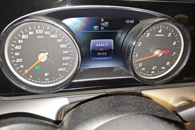 Used Mercedes-Benz E-Class 2019 E 200 Sport Edition Odometer Close Up