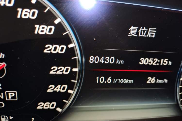 Used Mercedes-Benz E-Class 2019 Restyled E 300 L Sporty and Stylish Edition Odometer Close Up
