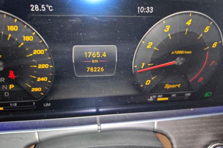 Used Mercedes-Benz E-Class 2019 Restyled E 300 L Sport Luxury Edition Odometer Close Up
