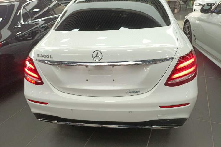 Used Mercedes-Benz E-Class 2019 Restyled E 300 L Sporty and Stylish Edition Rear