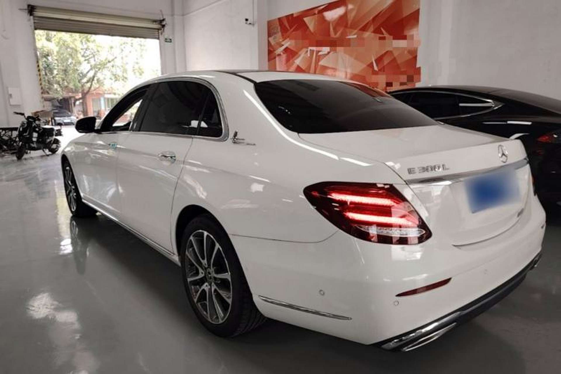 Used Mercedes-Benz E-Class 2019 E 300 L Luxury Model Rear Left 45 Deg