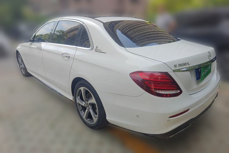Used Mercedes-Benz E-Class 2019 E 300 L Sporty and Stylish Model Rear Left 45 Deg