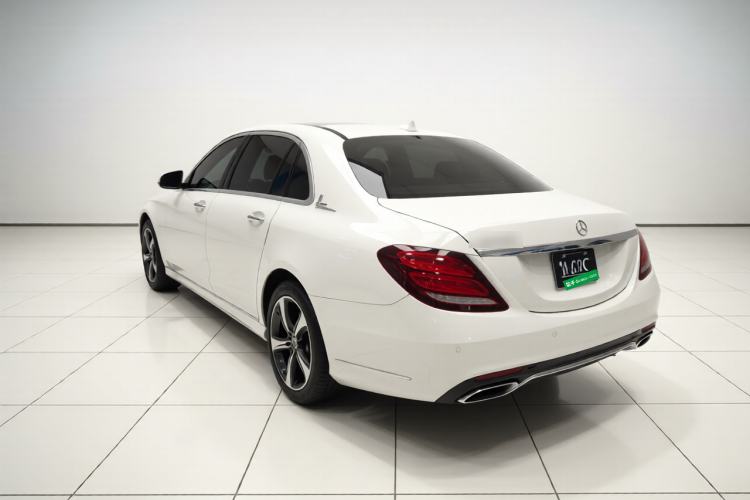 Used Mercedes-Benz E-Class 2019 E 260 L Sport 4MATIC Rear Left 45 Deg