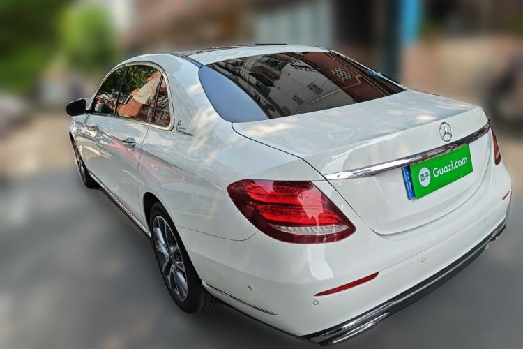 Used Mercedes-Benz E-Class 2019 Restyled E 300 L Luxury Edition Rear Left 45 Deg