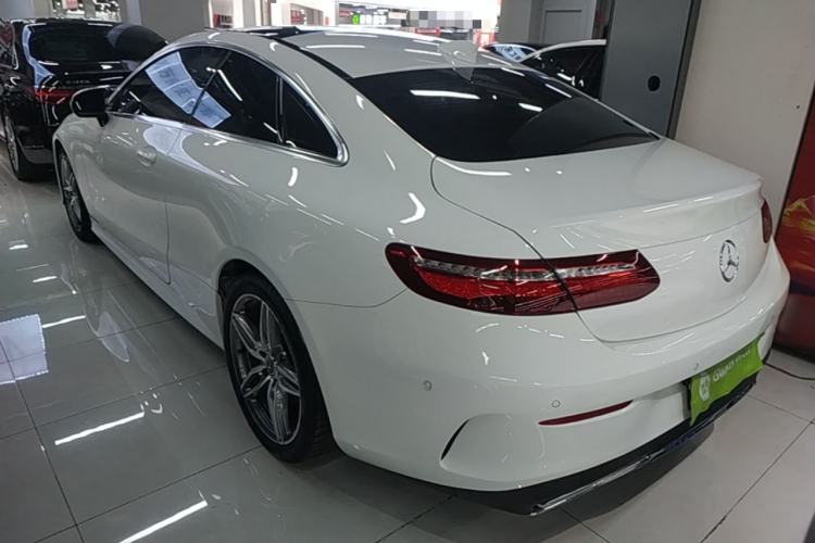 Used Mercedes-Benz E-Class 2019 E 200 Coupe Rear Left 45 Deg