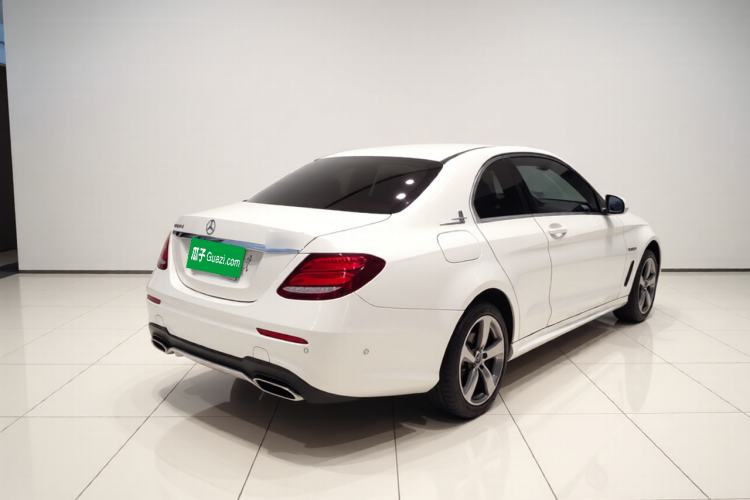 Used Mercedes-Benz E-Class 2019 E 260 L Sport 4MATIC Rear