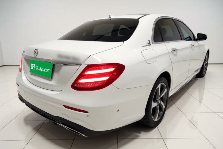Used Mercedes-Benz E-Class 2019 Restyled E 300 L Sport Luxury Edition Rear Right 45 Deg
