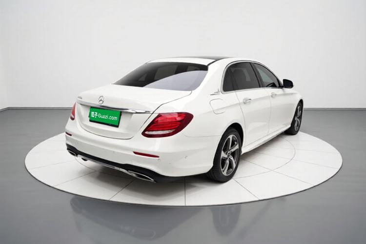 Used Mercedes-Benz E-Class 2019 E 300 L Sporty and Stylish Model Rear Right 45 Deg