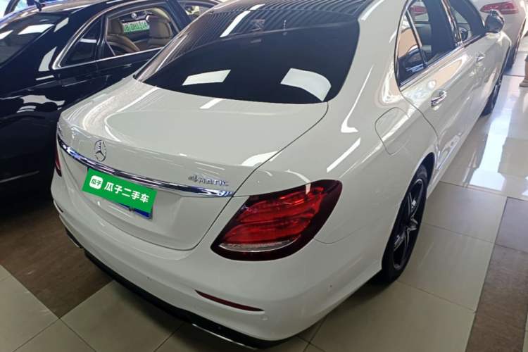 Used Mercedes-Benz E-Class 2019 E 260 Sport Edition 4MATIC Rear Right 45 Deg