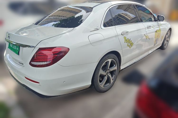 Used Mercedes-Benz E-Class 2019 E 300 L Sporty and Stylish Model Rear Right 45 Deg