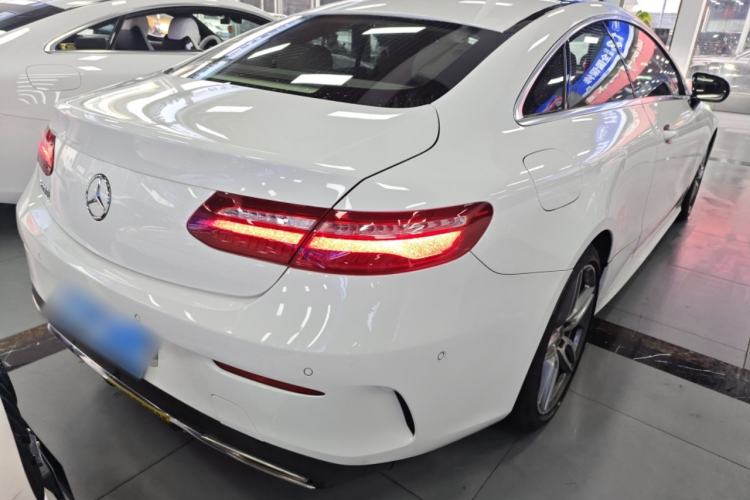 Used Mercedes-Benz E-Class 2019 E 200 Coupe Rear Right 45 Deg