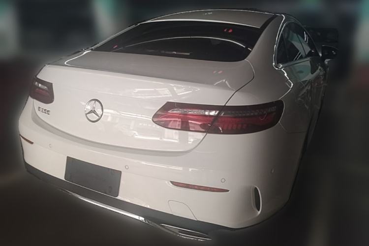 Used Mercedes-Benz E-Class 2019 E 200 Coupe Rear Right 45 Deg