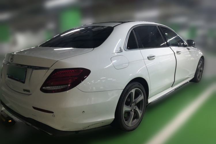 Used Mercedes-Benz E-Class 2019 E 300 L Sporty and Stylish Model Rear Right 45 Deg