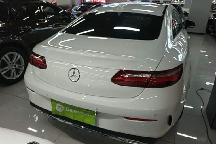 Used Mercedes-Benz E-Class 2019 E 200 Coupe Rear