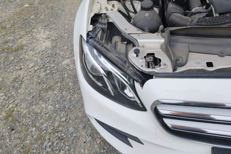 Used Mercedes-Benz E-Class 2019 E 200 L Sport 4MATIC Right Front Headlight