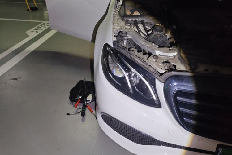 Used Mercedes-Benz E-Class 2019 E 260 L Right Front Headlight