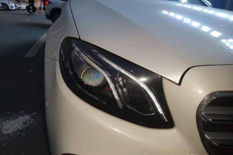 Used Mercedes-Benz E-Class 2019 E 260 L Sport 4MATIC Right Front Headlight