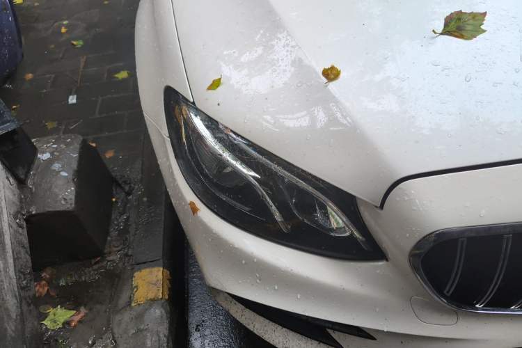 Used Mercedes-Benz E-Class 2019 Restyled E 300 L Sporty and Stylish Edition Right Front Headlight