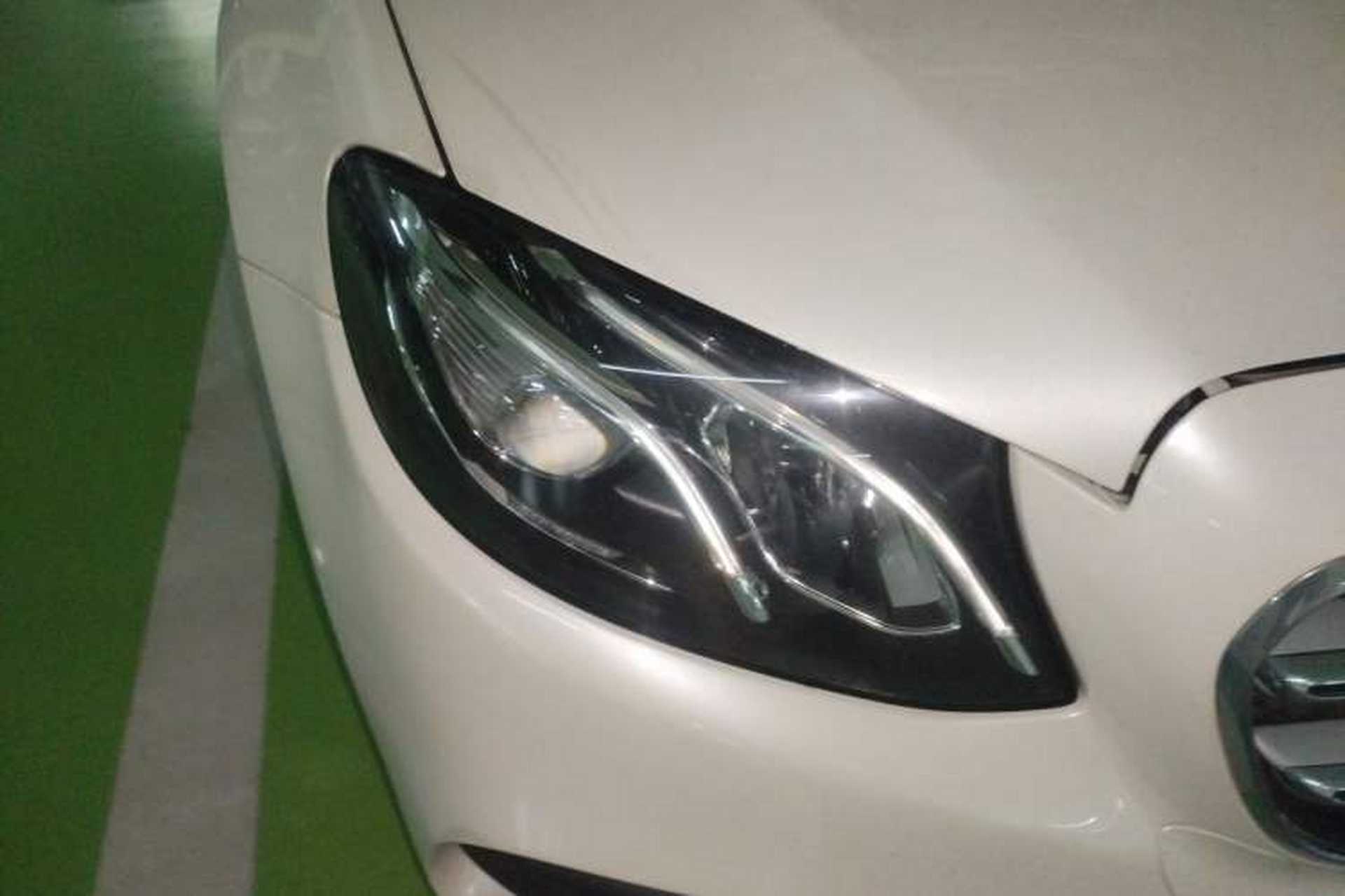 Used Mercedes-Benz E-Class 2019 Restyled E 300 L Sport Luxury Edition Right Front Headlight