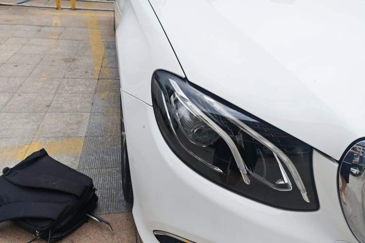 Used Mercedes-Benz E-Class 2019 E 260 L Right Front Headlight