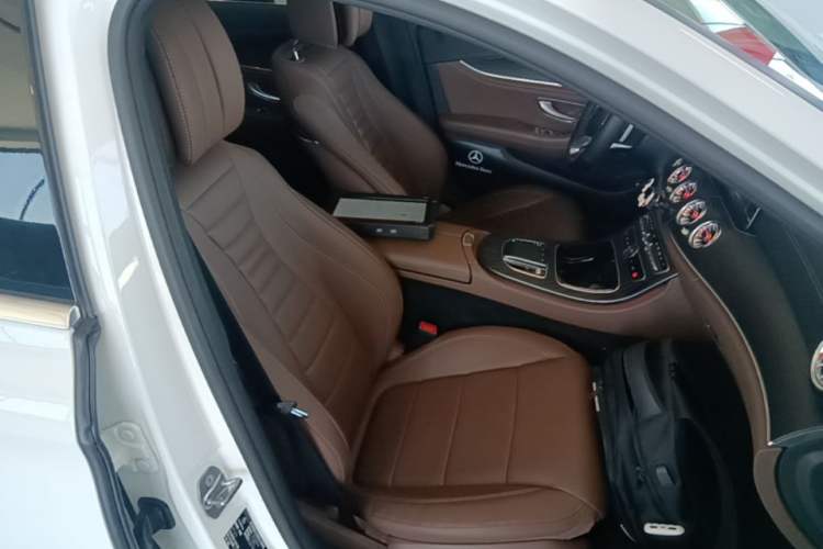 Used Mercedes-Benz E-Class 2019 Restyled E 300 L Sporty and Stylish Edition Right Front Seat
