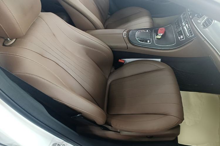 Used Mercedes-Benz E-Class 2019 E 260 Sport Edition 4MATIC Right Front Seat