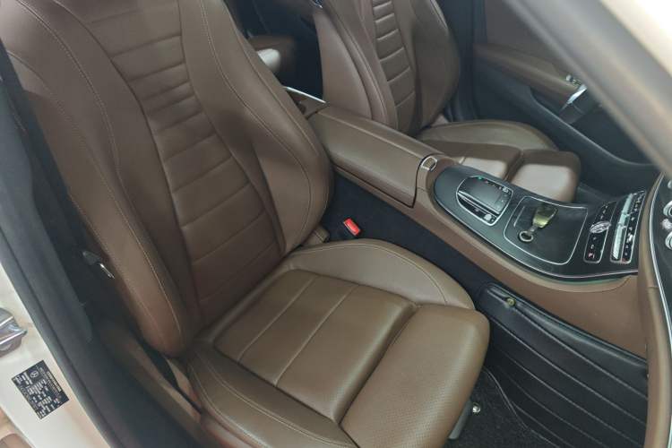 Used Mercedes-Benz E-Class 2019 E 200 L Sport Edition Right Front Seat