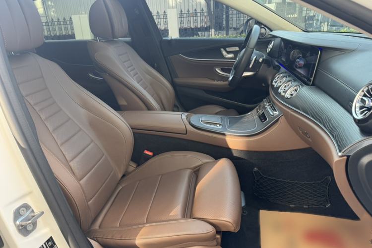 Used Mercedes-Benz E-Class 2019 E 260 L Sport Edition Right Front Seat